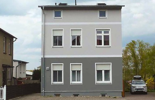 Ribnitz Apartment | Vacation apartment Mecklenburg - Haus am Ribnitzer See