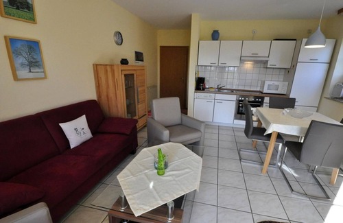 Neuharlingersiel Apartment | Vacation apartment Mühlenstrich 1a apartment 4 - Haus Sielblick