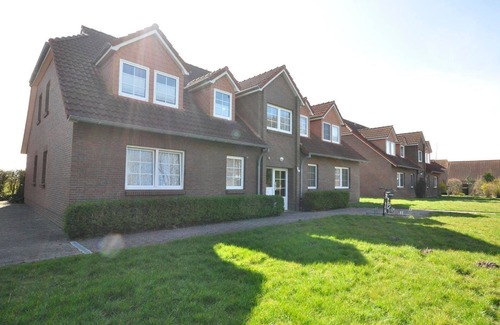 Neuharlingersiel Apartment | Vacation apartment Mühlenstrich 1b apartment 9 - Haus Sielblick