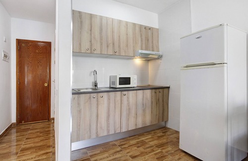 Parque Holandes Apartment | Vacation Apartment 'Fuerte Sun and Relax' with Private Terrace and Shared Garden