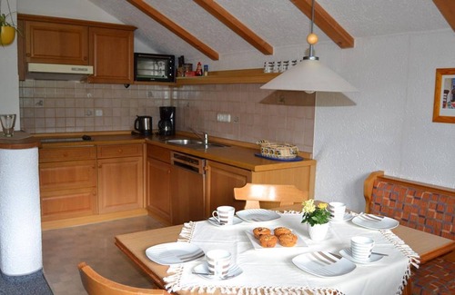 Vorderhindelang Apartment | Vacation apartment Enzian with south-facing balcony - Ferienwohnungen Haas