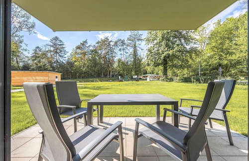 Krakow am See Apartment | Vacation apartment with terrace on Lake Krakow