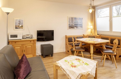 Langeoog Apartment | Vacation apartment -5- in the apartment house UHLENKAMP on the outskirts of Langeoog