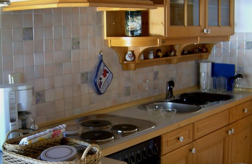 Mittenwald Apartment | Vacation apartment 'am Oberen Rain', cozy 2-room apartment with mountain view at the edge of the forest
