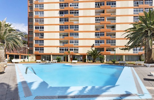 Las Caletillas Apartment | Vacation Apartment 'Arenitas Sunset 1' with Sea View, Shared Pool and Wi-Fi