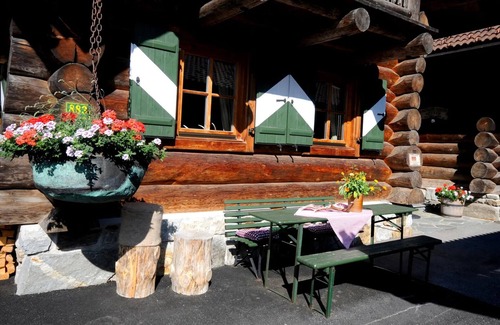Mayrhofen Apartment | Vacation apartment/apartment for 7 guests with 90m² in Mayrhofen (184441)
