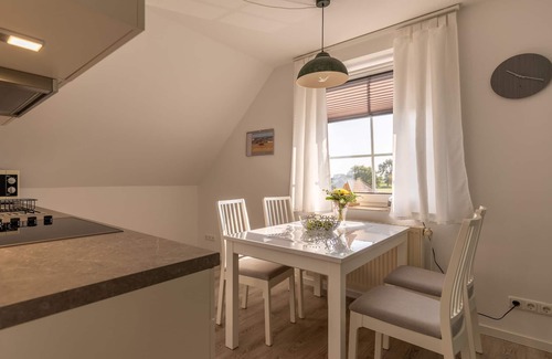 Holtgast Apartment | Vacation apartment/apartment for 6 guests with 75m² in Holtgast (272502)