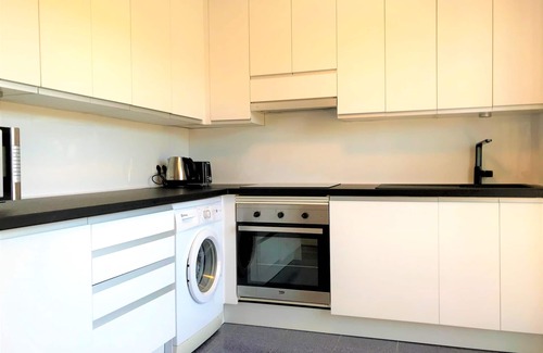 Buenas Noches Apartment | Vacation apartment/apartment for 7 guests with 260m² in Estepona (118568)