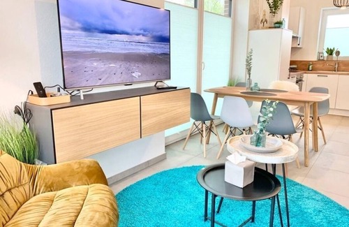 Sehestedt Apartment | Vacation apartment/apartment for 24 guests with 332m² in Jade (266784)