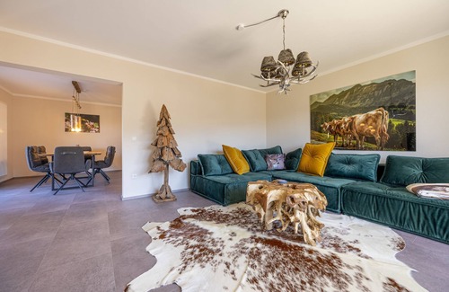 Loffenau Apartment | Vacation apartment Auerhahn, 115 sqm, 2 bedrooms, balcony and terrace, max. 4 persons