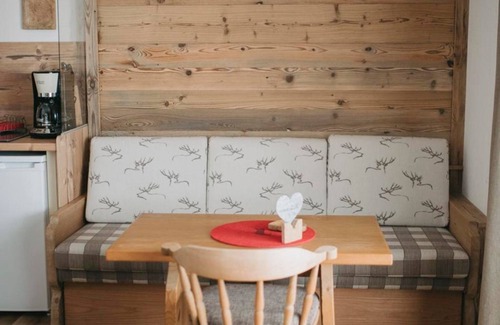 Rofleuten Apartment | Vacation apartment Bergliebe - Guesthouse Sonnenplatzerl