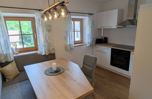 Weyregg am Attersee Apartment | Vacation apartment Bramosen - Bachbauer am Attersee