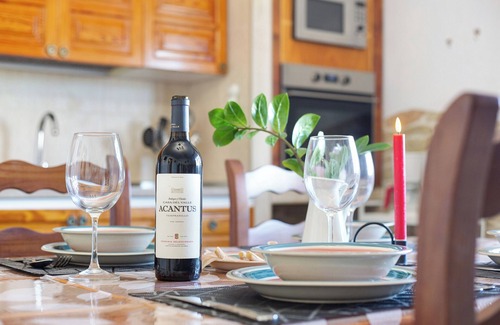 Villaverde Apartment | Vacation Apartment 'Casa Tomás A' with Mountain View, Shared Pool and Wi-Fi
