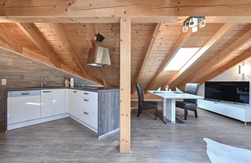 Fuessen Apartment | Vacation apartment "Chalet in Landhaus Schlossblick"