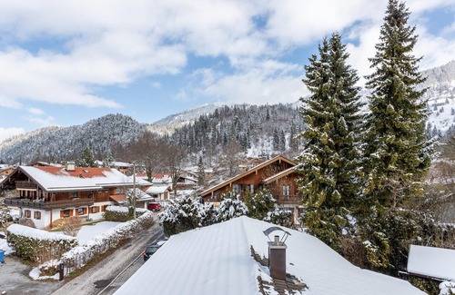 Bayrischzell Apartment | Vacation apartment Wendelstein - House Annamirl with beautiful balcony