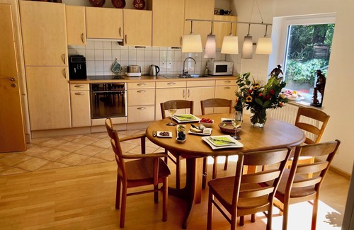 Muellheim Apartment | Vacation apartment, 100sqm, with garden, 1 bedroom for 2 persons