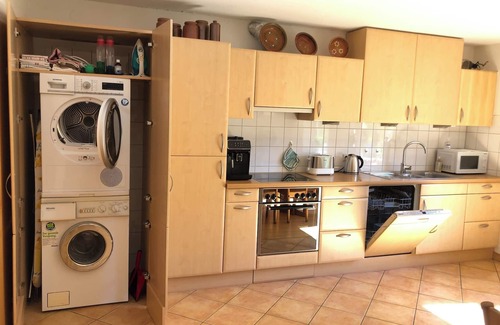 Muellheim Apartment | Vacation apartment, 100sqm, with garden, 1 bedroom for 2 persons