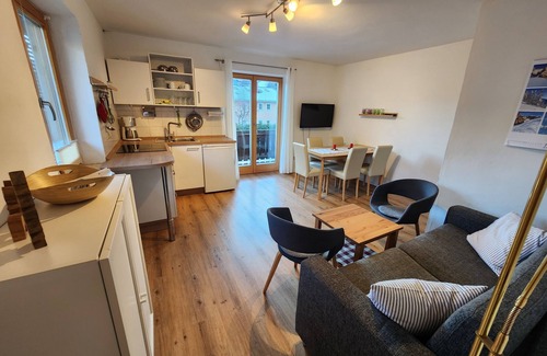 Unterwoessen Apartment | Vacation apartment 60 sqm, up to 4 persons, 2 bedrooms, balcony, WLAN