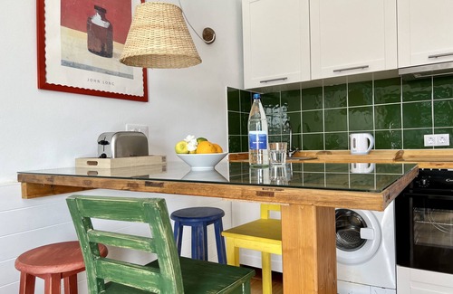Los Lagos Apartment | Vacation Apartment 'El Islote At The Beach' with Mountain View, Shared Garden and Wi-Fi