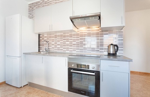 Villaverde Apartment | Vacation Apartment 'Escanfraga 1' with Shared Pool, Private Terrace and Wi-Fi
