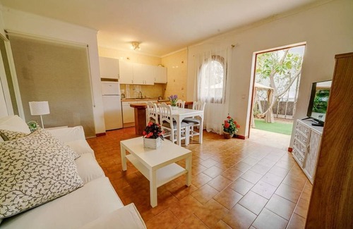 Es Pelats Apartment | Vacation apartment Jardin