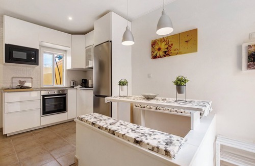 Bahia Calma Apartment | Vacation Apartment 'Casa Relax' with Shared Pool, Private Terrace and Wi-Fi
