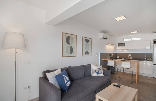 Puerto Rico Apartment | Vacation Apartment 'Sun and Serenity Pool Wifi' with Sea View, Wi-Fi and Air Conditioning