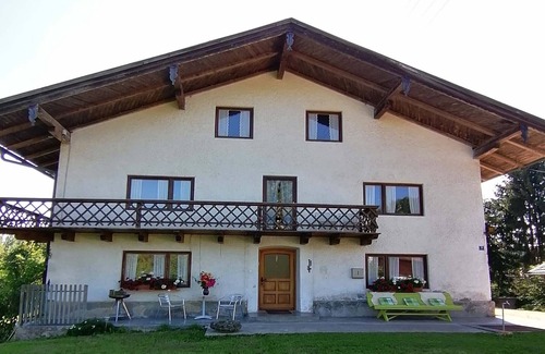Bad Endorf Apartment | Vacation apartment farmhouse, first floor, 65 sqm, 2 separate bedrooms