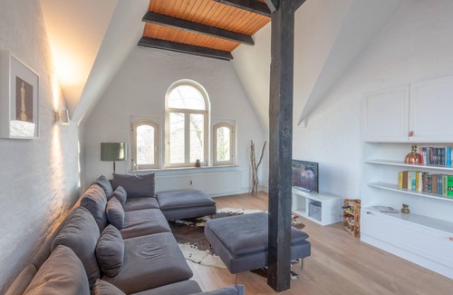 Toenning Apartment | Vacation apartment Hafen-Nest 54° Nord in Tönning for up to 4 people