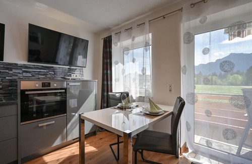 Fuessen Apartment | Vacation apartment "Heart of the Schlossblick country house"