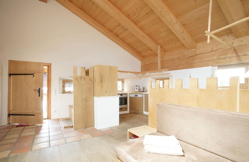 Chieming Apartment | Vacation apartment Helena, 53 m², 1 bedroom, sleeping gallery, balcony