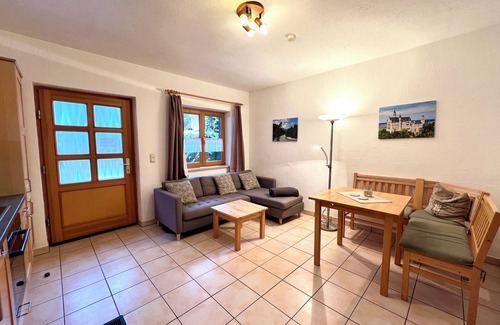 Fuessen Apartment | Vacation apartment "Hohenschwangau in the Königstraße vacation home "