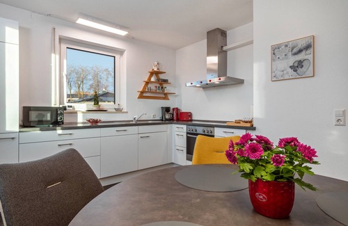 Lindau Apartment | Vacation Apartment "Hotz" close to the Golf Club Lindau with Mountain View