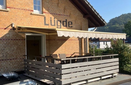 Luegde Apartment | Vacation apartment in the "Lügde train station" - apartment/apartment, shower and bath, WC, 3