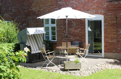 Schwackendorf Apartment | Vacation apartment Matrosennest - OSTSEE-Ferienwohnungen