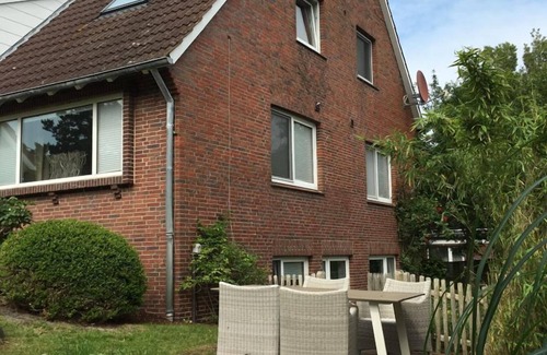 Langeoog Apartment | Vacation apartment "Marlon" in the vacation home Wilken's Hus for 2-4 persons on the outskirts of the village.