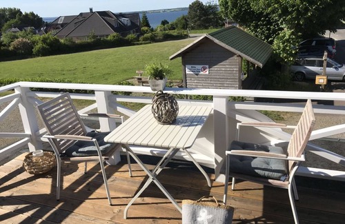 Westerholz Apartment | Vacation apartment Nordlicht | sea view balcony and Nordic charm for up to 2 people