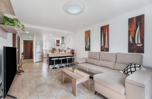 Las Caletillas Apartment | Vacation Apartment 'Paseo Maritimo Vistamar' with Sea View, Shared Pool and Wi-Fi