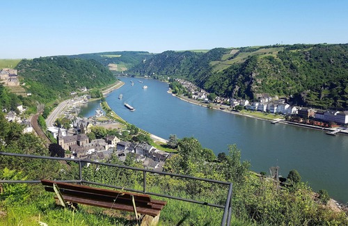 Biebernheim Apartment | Vacation apartment Rheintalblick St. Goar - Loreley. High-quality, spacious and modern