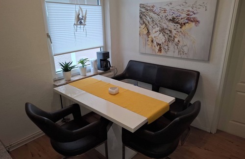 Nordenham Apartment | Vacation apartment "Schöne Aussicht" with large balcony-terrace