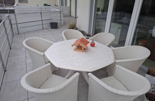 Nordenham Apartment | Vacation apartment "Schöne Zeit" with large balcony