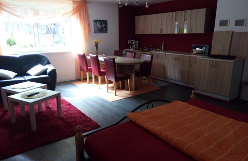 Hildesheim District Apartment | Vacation apartment - spare room