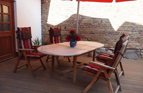 Sinzenich Apartment | Vacation apartment that combines the old with the new, near Zülpich, in a rural location