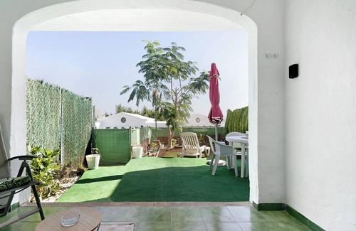 Sonnenland Apartment | Vacation Apartment 'Vista A Y D' with Mountain View, Shared Pool and Wi-Fi