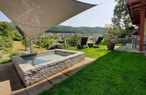 Loffenau Apartment | Vacation apartment Verschnachpause with terrace and e-bike rental