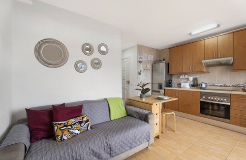 Bajamar Apartment | Vacation Apartment 'Vivir Bajamar' with Sea View, Balcony and Wi-Fi