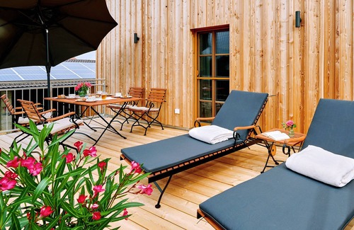 Hoslwang Apartment | Vacation apartment Vogelnest, 63 sqm upper floor, 2 separate bedrooms