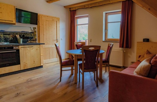 Bastei Apartment | Vacation apartment with balcony - unique view of the rocky world of Rathen