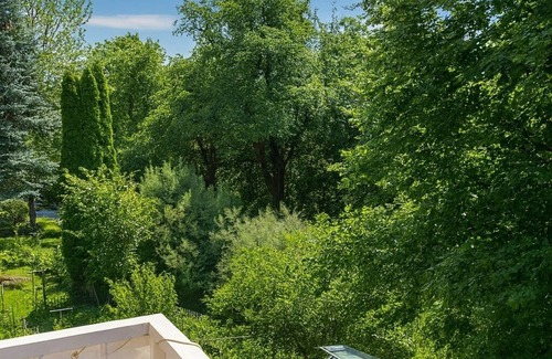 Ueberlingen Apartment | Vacation apartment "Zum blauen Seehasel" - your oasis of peace on Lake Constance