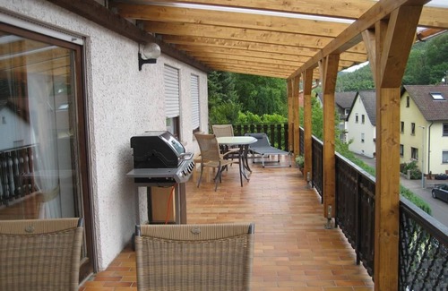 Erlenbach bei Dahn Apartment | Vacation cottage Schehl